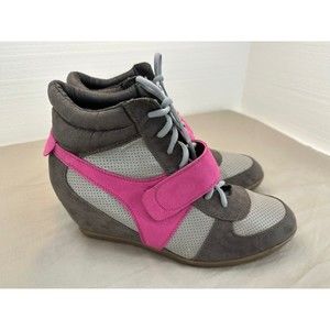 Lane Bryant Women's Ladies Shoes Gray pink Heal Sneakers. Size: 12 W